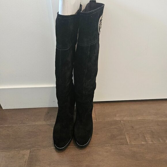 Boots - Picture 2 of 2